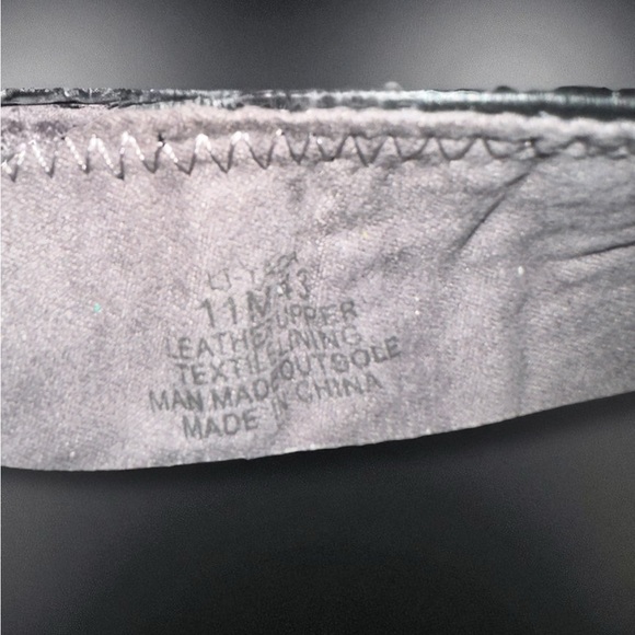 NEW Lori Goldstein Women’s SZ 11 Shoes Black Flats Shoes Leather Slip In - Picture 7 of 7